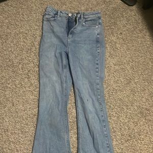 garage flared jeans. light wash denim.